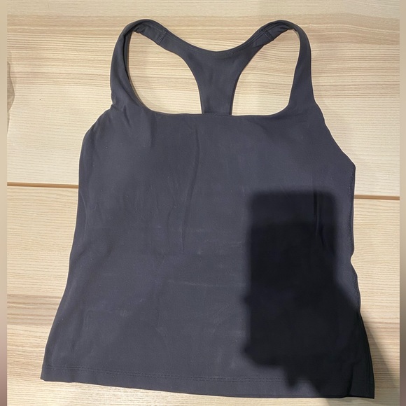 ❌ SOLD ❌ ATHLETA TRANSCEND SCOOP BUILT-IN BRA TANK A-C, Size M, Black (NWT) - Picture 7 of 16